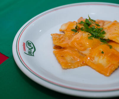 Raviolli de Ricota ao Molho Rosé